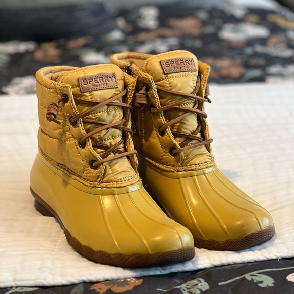Vintage Yellow Sperry Duck Boots Women’s Size 8.5 - Picture 3 of 7
